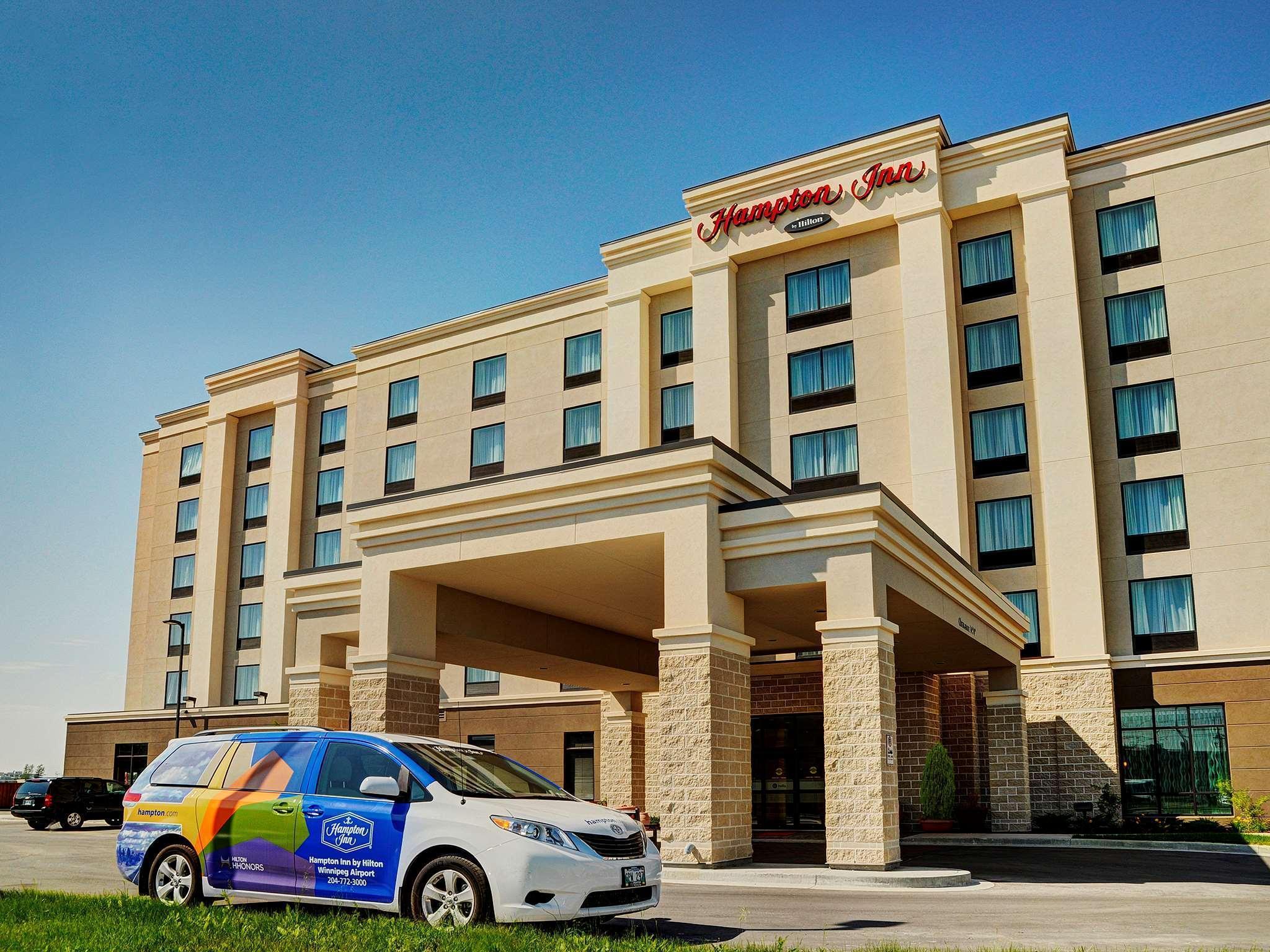 Hampton Inn By Hilton Winnipeg Exterior foto