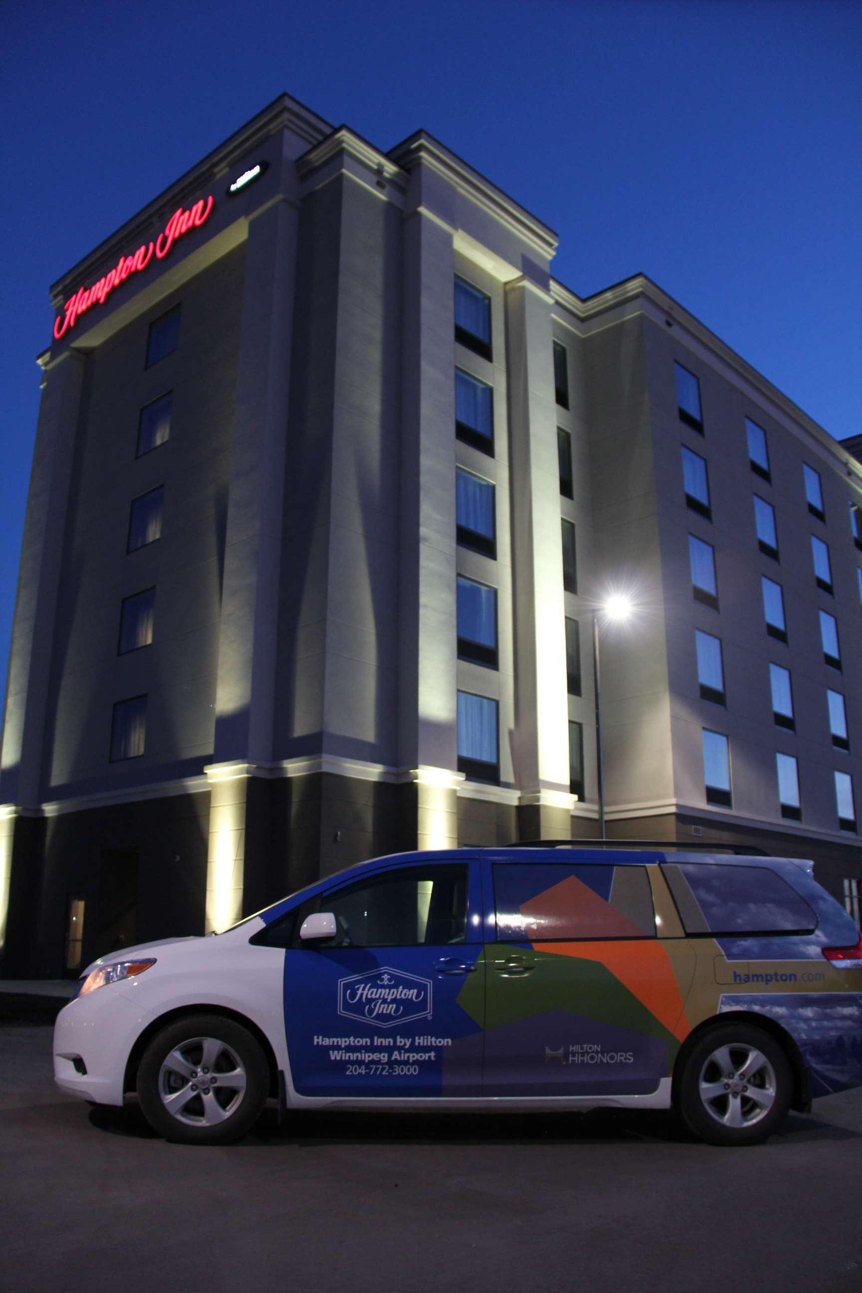 Hampton Inn By Hilton Winnipeg Exterior foto