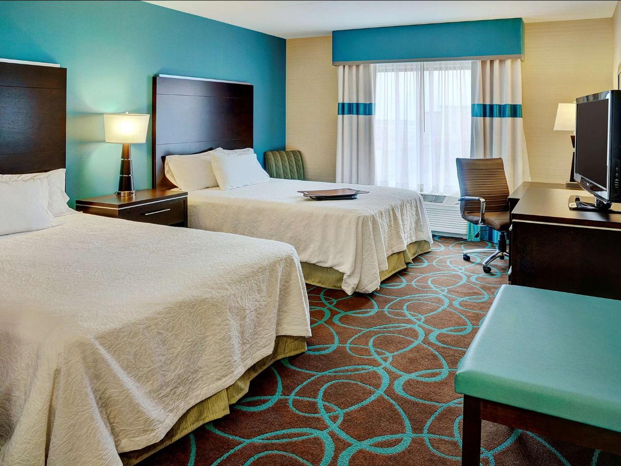 Hampton Inn By Hilton Winnipeg Exterior foto